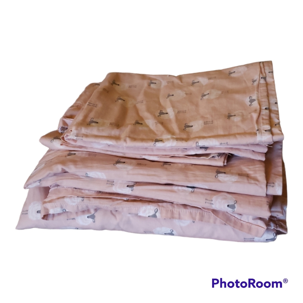 (78)Whim By Martha Stewart Sheep 250 Thread Count Twin XL Sheet Set: EUC